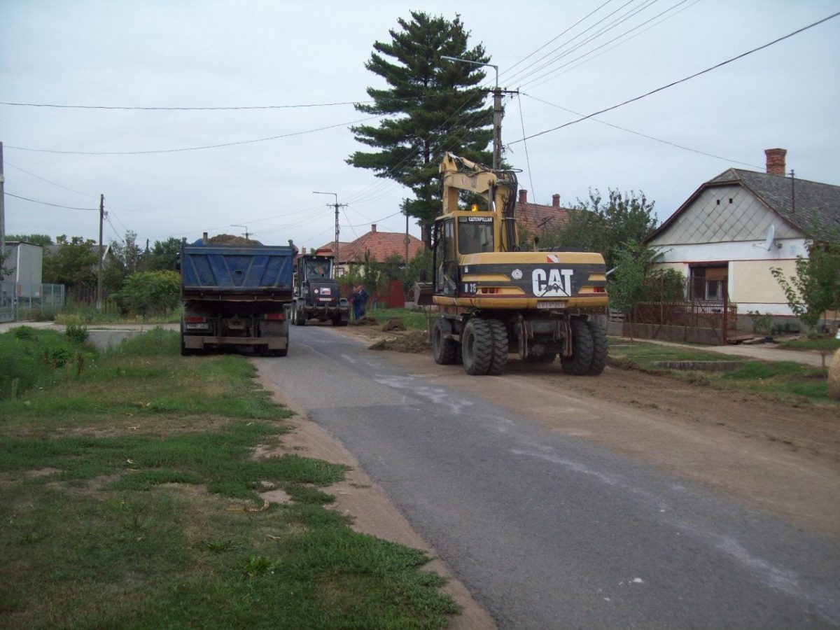 Bajcsy-Zsilinszky utca burkolat felújítási munkálatai